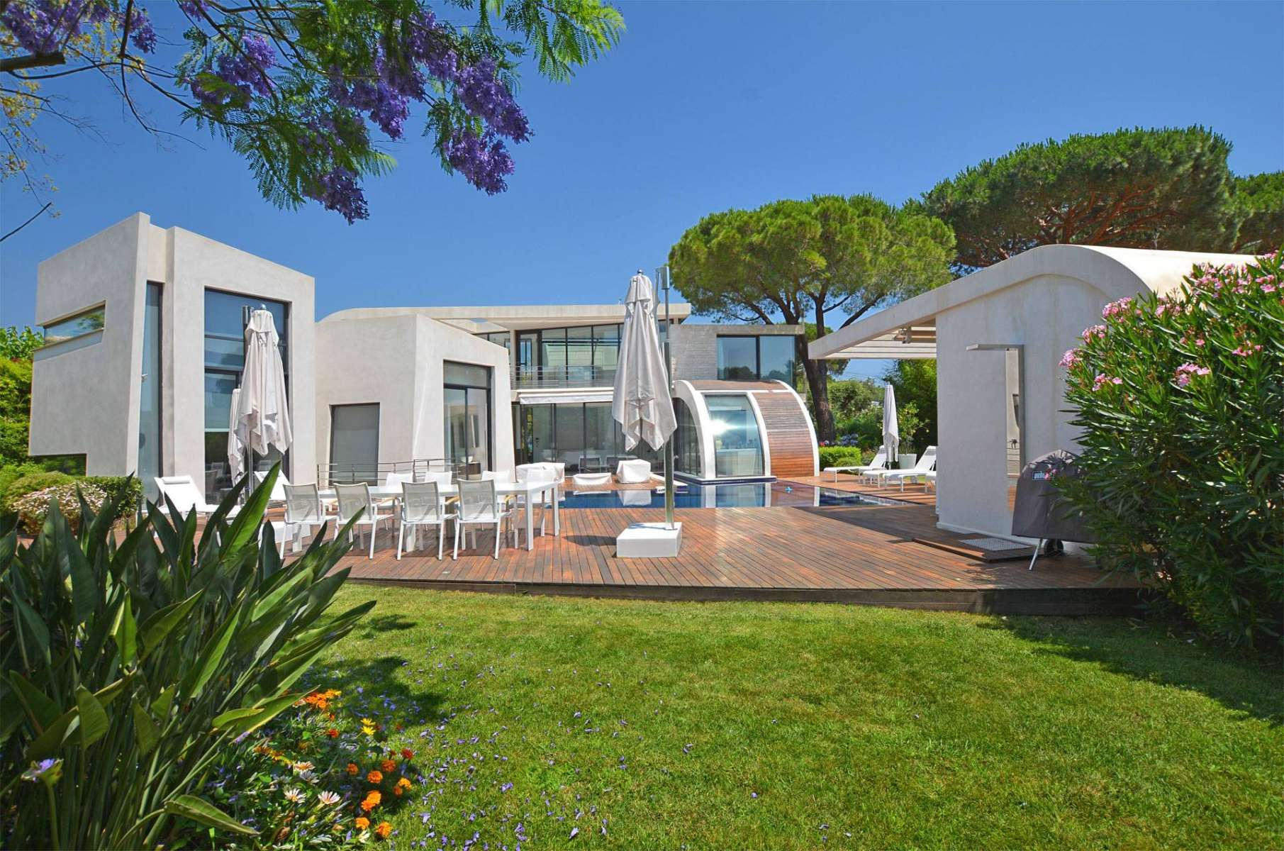 Villa moderne à Saint-Tropez à 5 min à pied de la plage