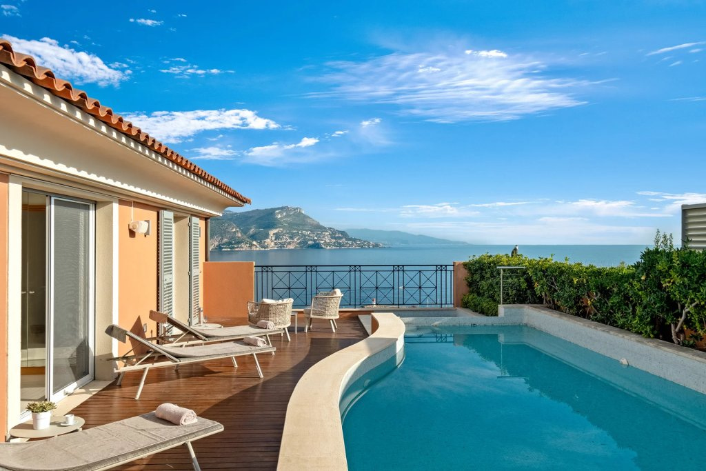 Вилла люкс на аренду с видом на море на Saint-Jean-Cap-Ferrat