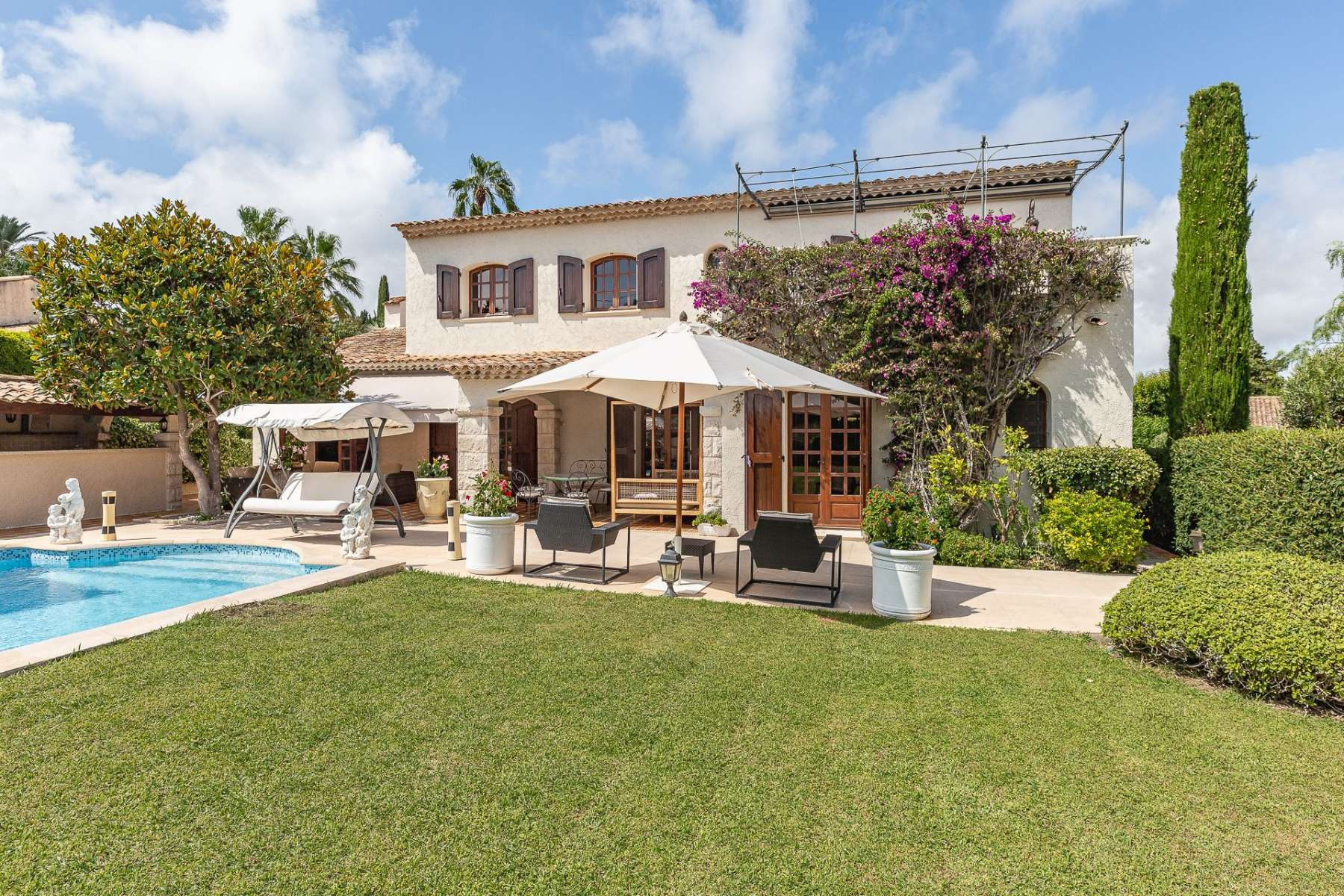 Villa provençale proche mer et plages Juan-les-Pins